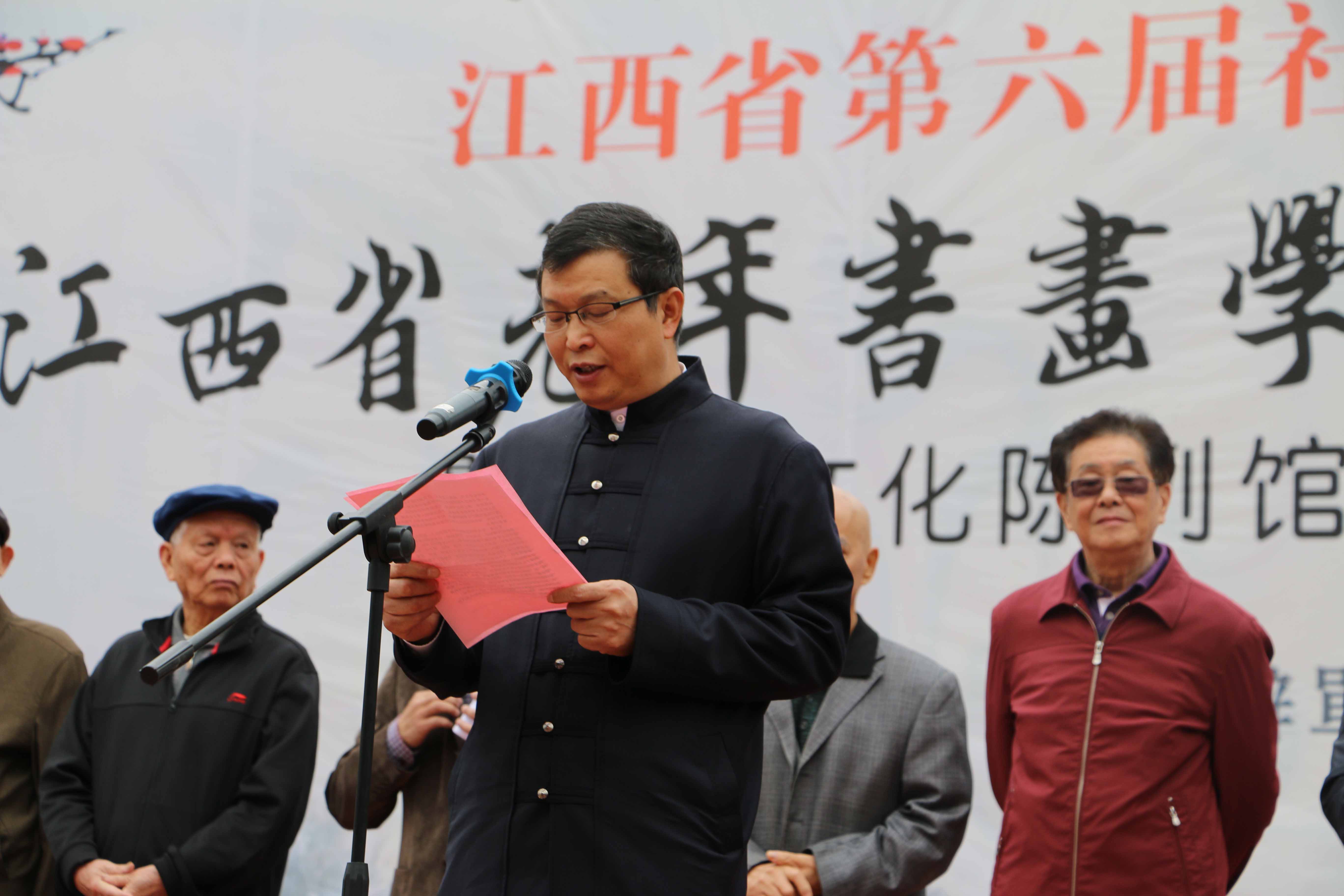 67首先,江西服装学院校长陈万龙博士致辞,他代表江西服装学院对这一