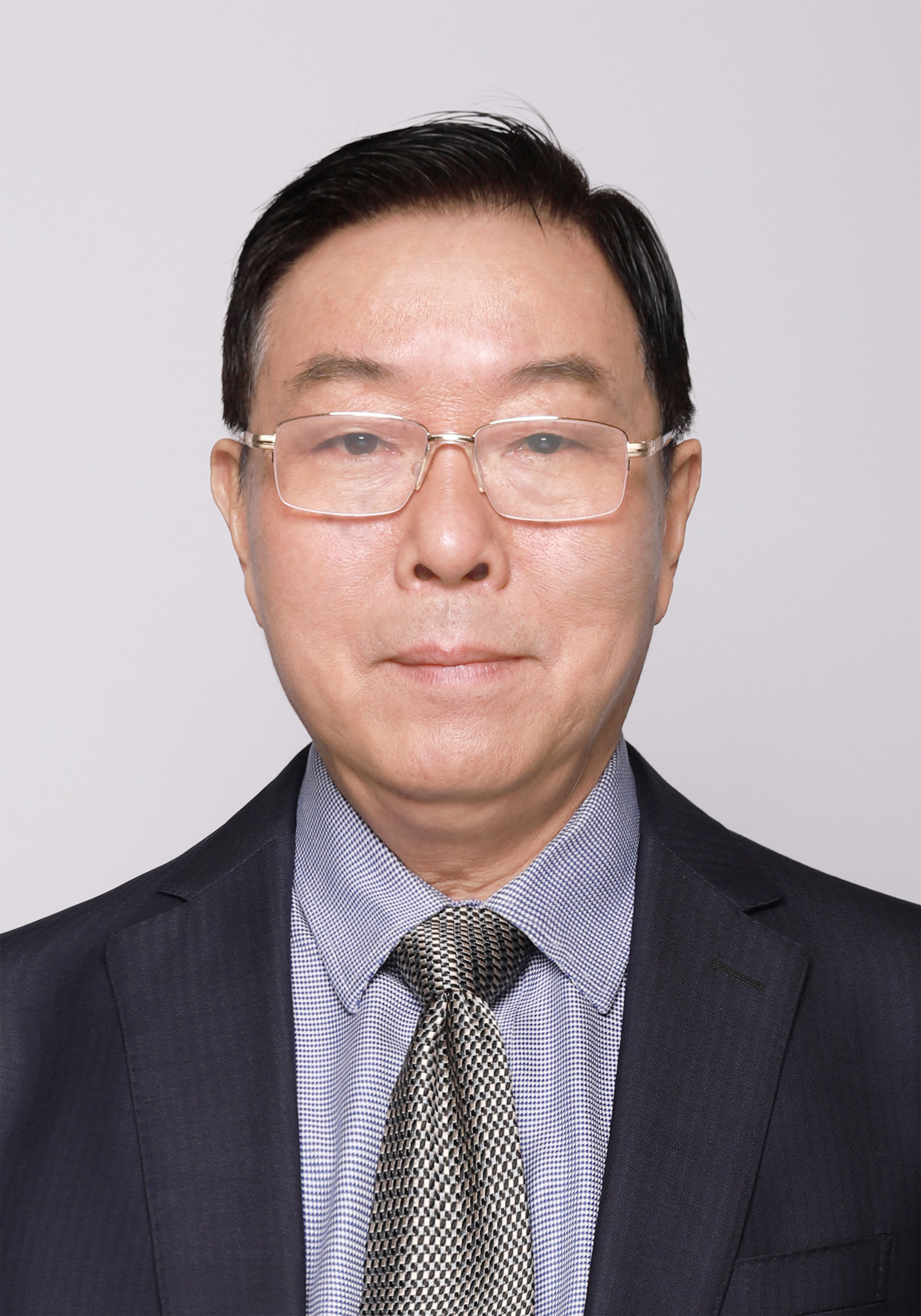 党委副书记  薛家宝
